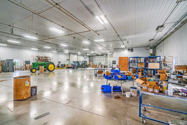 9135 W 750 North, Etna Green, IN 46524