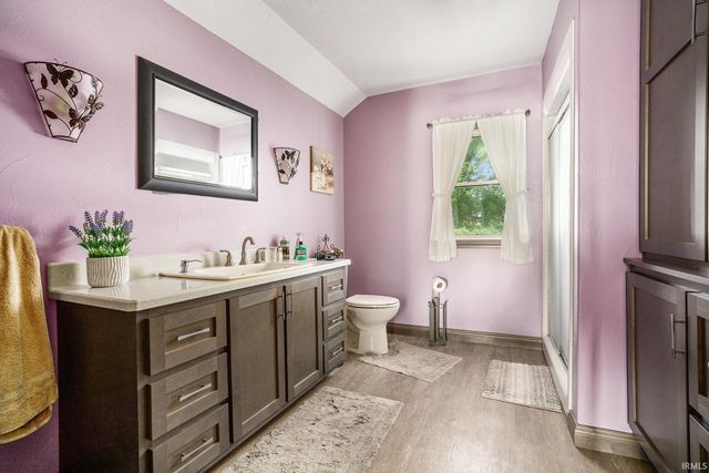 9135 W 750 North, Etna Green, IN 46524