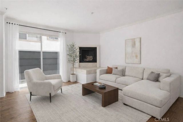 4511 Murietta Avenue 8, Sherman Oaks, CA 91423