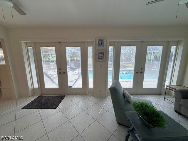 108 Palmetto Dunes CIR, Naples, FL 34113