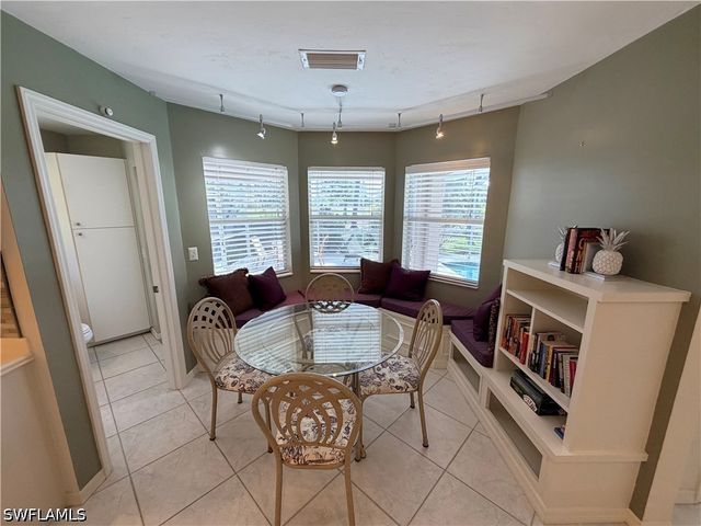 108 Palmetto Dunes CIR, Naples, FL 34113