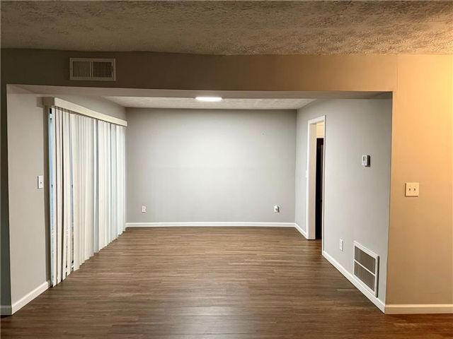 1059 Mariners Drive, Stone Mountain, GA 30083