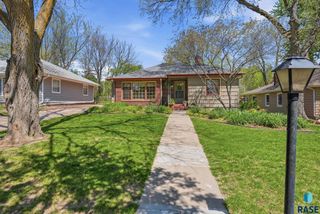 310 E 28th St Street, Sioux Falls, SD 57105