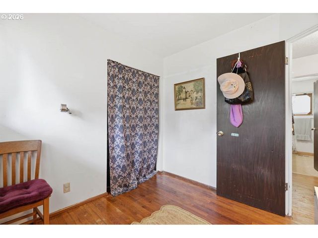 1014 Se 175TH Pl, Portland, OR 97233