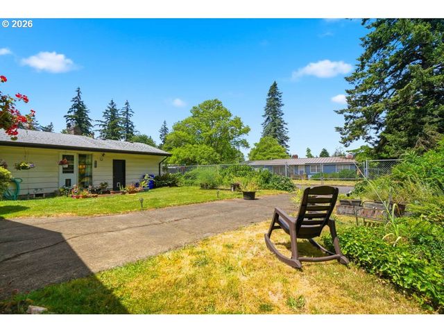 1014 Se 175TH Pl, Portland, OR 97233