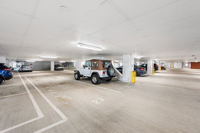 69 Foundry St 310, Wakefield, MA 01880