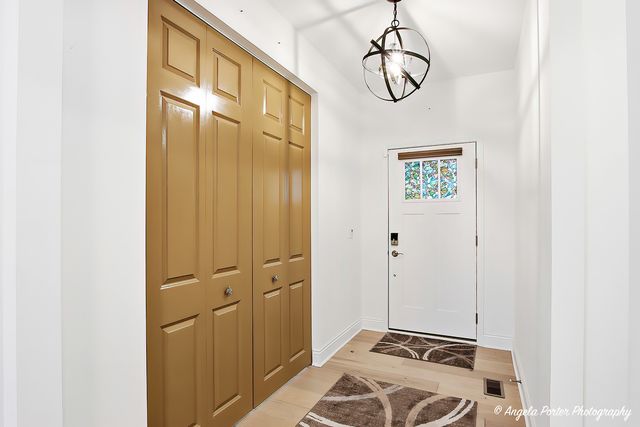 8505 White Oaks Court, Wonder Lake, IL 60097