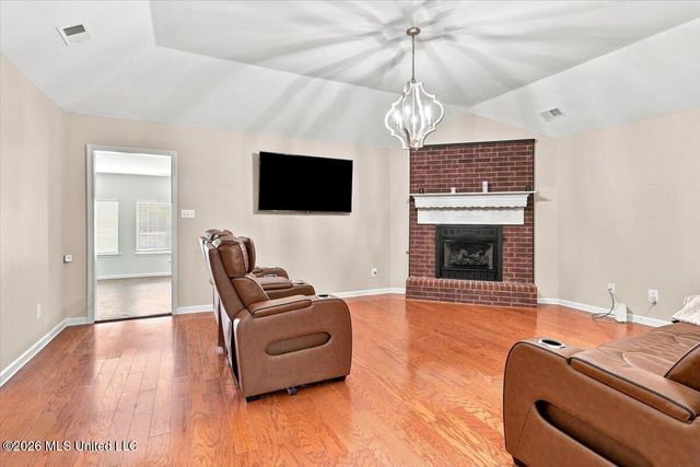 5285 Wildwood Drive, Southaven, MS 38671
