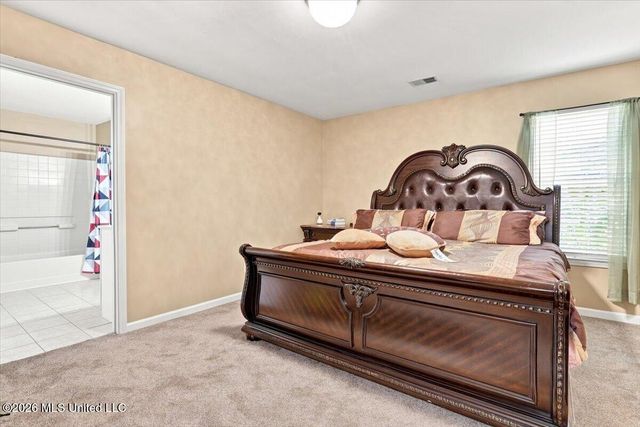 5285 Wildwood Drive, Southaven, MS 38671