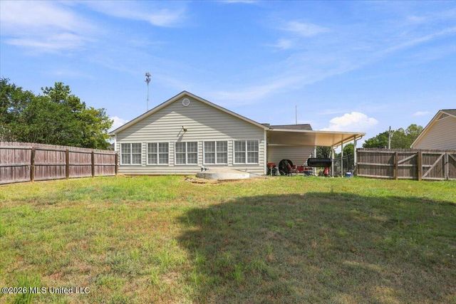 5285 Wildwood Drive, Southaven, MS 38671