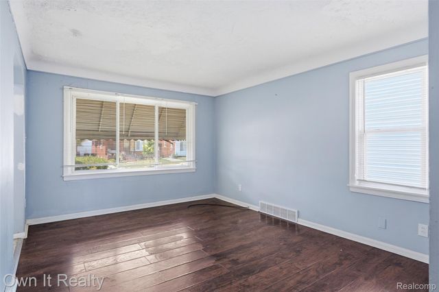 20260 Dean Street, Detroit, MI 48234