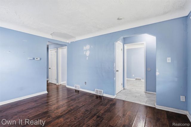 20260 Dean Street, Detroit, MI 48234