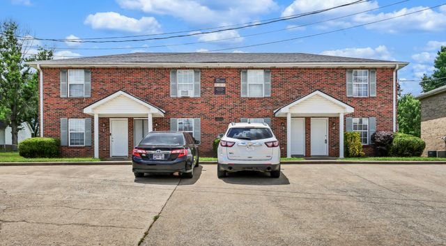 371 Peabody Dr, Clarksville, TN 37042