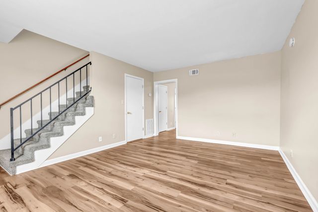 371 Peabody Dr, Clarksville, TN 37042