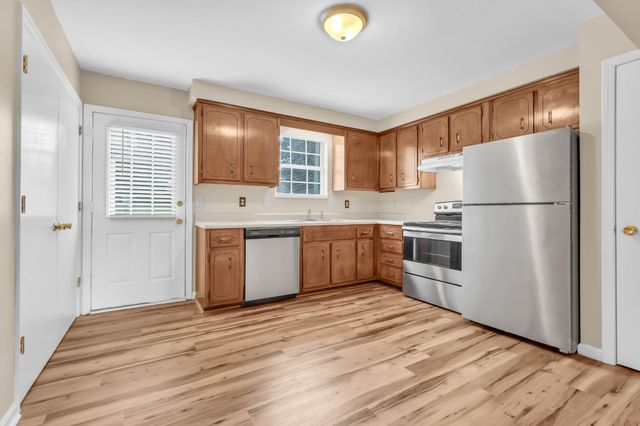 371 Peabody Dr, Clarksville, TN 37042