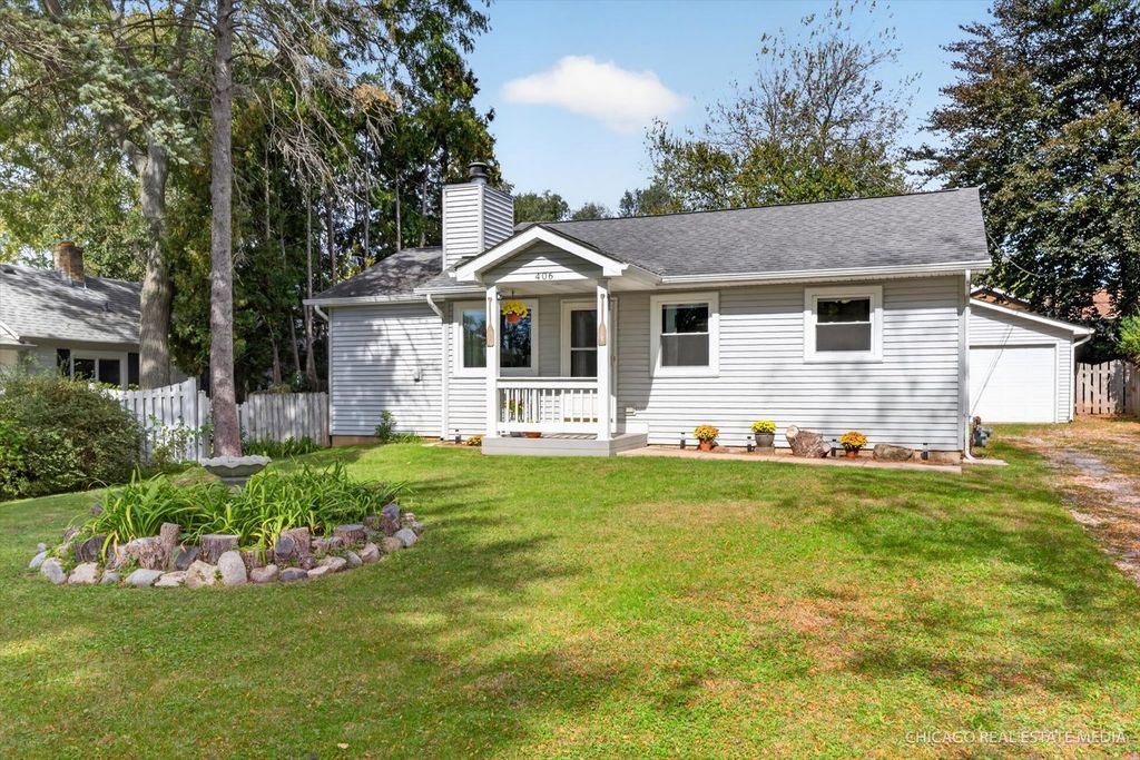 406 Woodbine Avenue, Island Lake, IL 60042 — photo 2