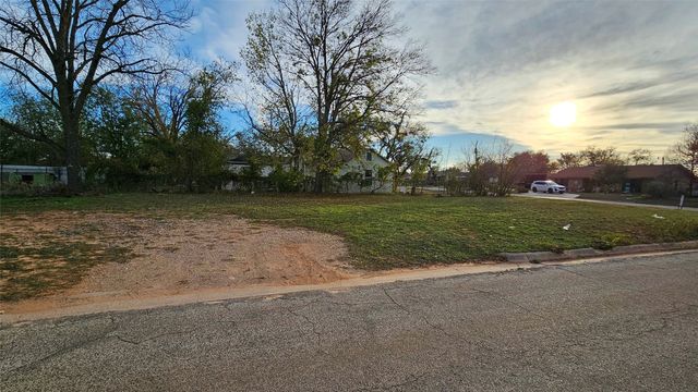 1301 Pecan Street, Abilene, TX 79602