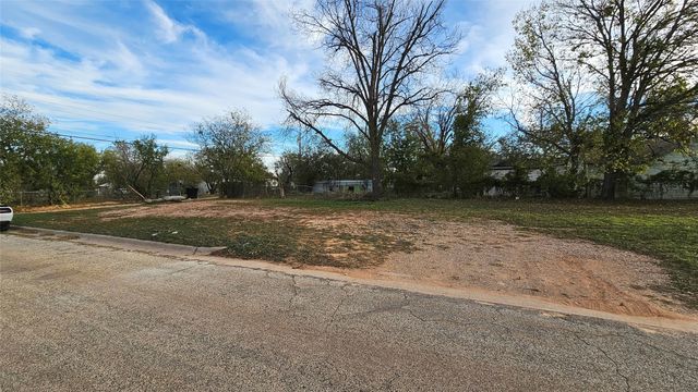 1301 Pecan Street, Abilene, TX 79602