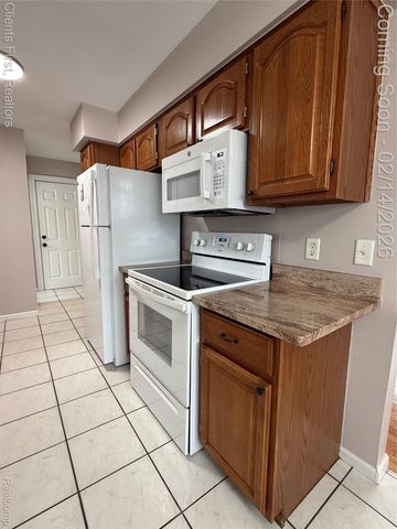 11477 Aspen Drive, Plymouth Charter Township, MI 48170