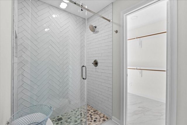 12219 Oakline Drive, Brookside, TX 77581