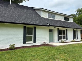 12219 Oakline Drive, Brookside, TX 77581