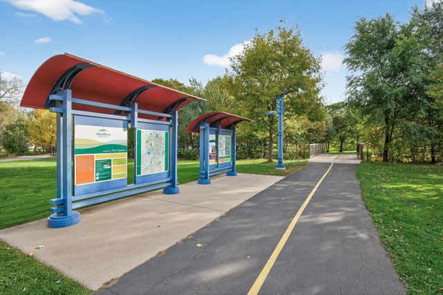 920 9th Avenue S 5, Hopkins, MN 55343