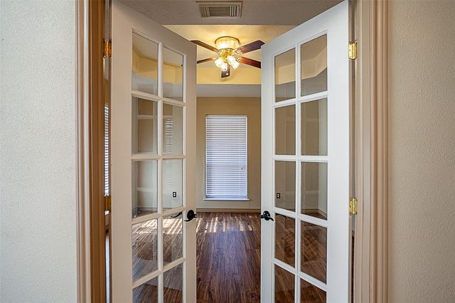 7908 Tom Drive, Port Arthur, TX 77642