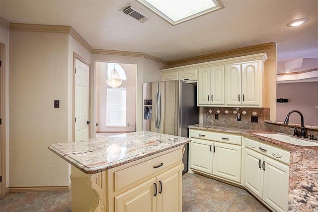 7908 Tom Drive, Port Arthur, TX 77642