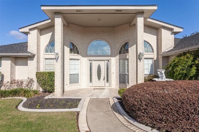 7908 Tom Drive, Port Arthur, TX 77642