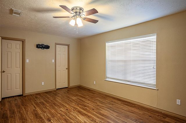 7908 Tom Drive, Port Arthur, TX 77642