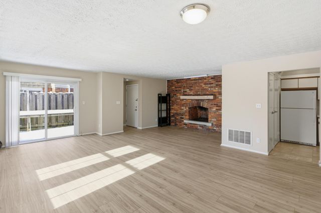 1512 Lafayette Drive, B, Columbus, OH 43220