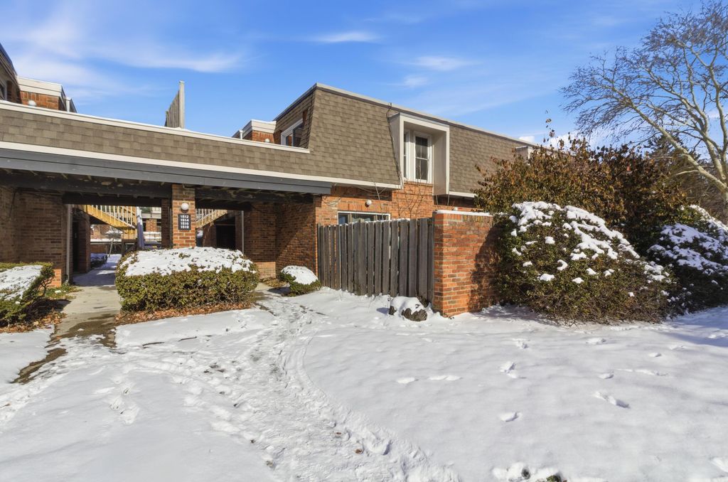 1512 Lafayette Drive, B, Columbus, OH 43220