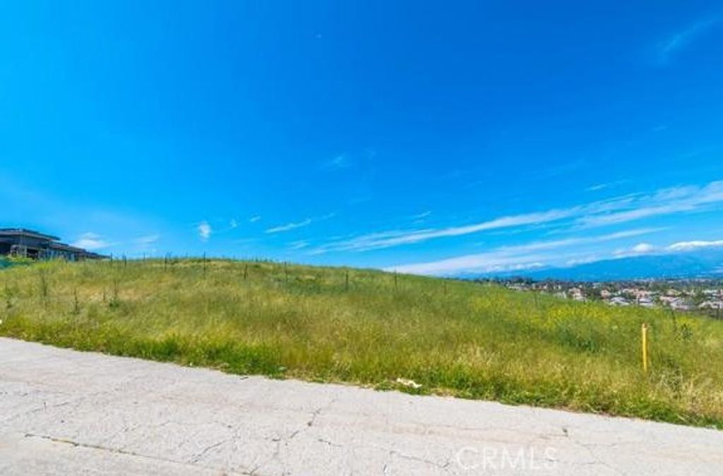 15200 Woodglen Drive, Chino Hills, CA 91709 — photo 3