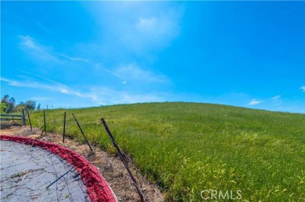 15200 Woodglen Drive, Chino Hills, CA 91709 — photo 4