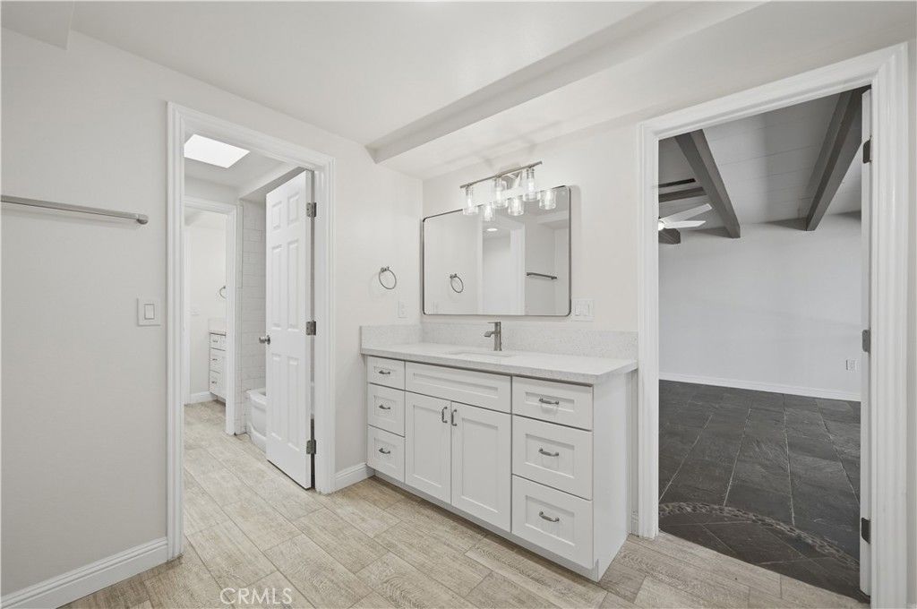 Image 12 of property listing at 600 Gibbel, Hemet, CA 92543