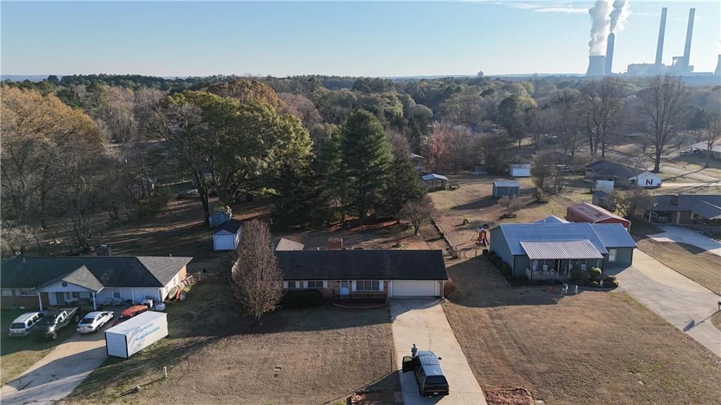 40 Lois SW Road, Euharlee, GA 30120