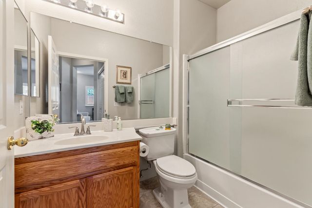 3300 Spring Garden Dr, Turlock, CA 95382