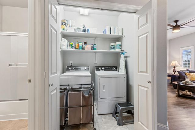 3300 Spring Garden Dr, Turlock, CA 95382