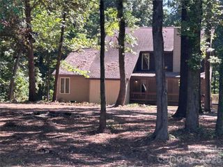 8209 Addison Drive, Harrisburg, NC 28075