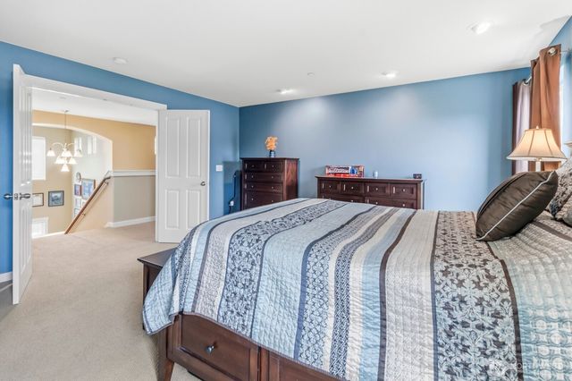 1822 Miller Dr, Dupont, WA 98327