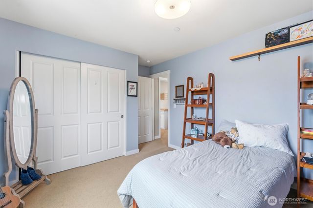 1822 Miller Dr, Dupont, WA 98327