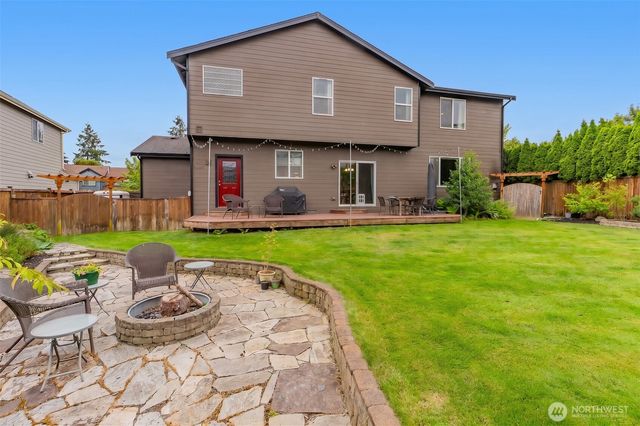 1822 Miller Dr, Dupont, WA 98327