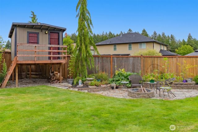 1822 Miller Dr, Dupont, WA 98327