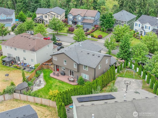 1822 Miller Dr, Dupont, WA 98327