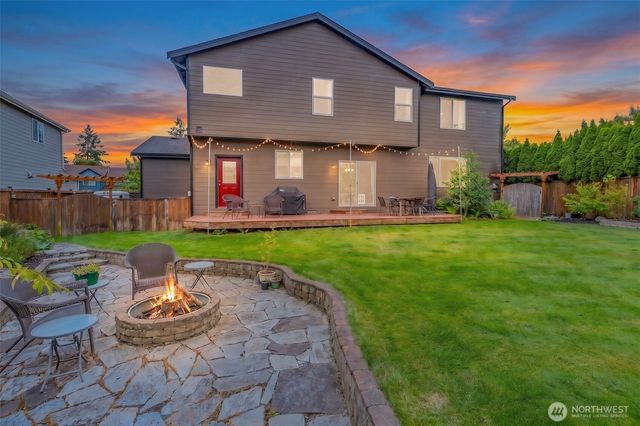 1822 Miller Dr, Dupont, WA 98327