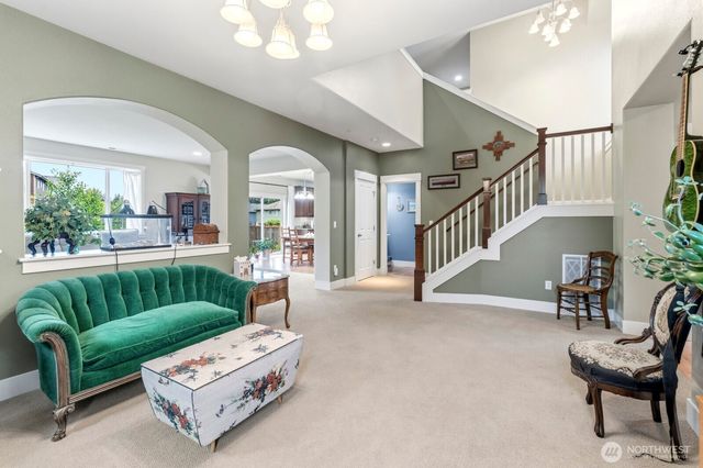 1822 Miller Dr, Dupont, WA 98327