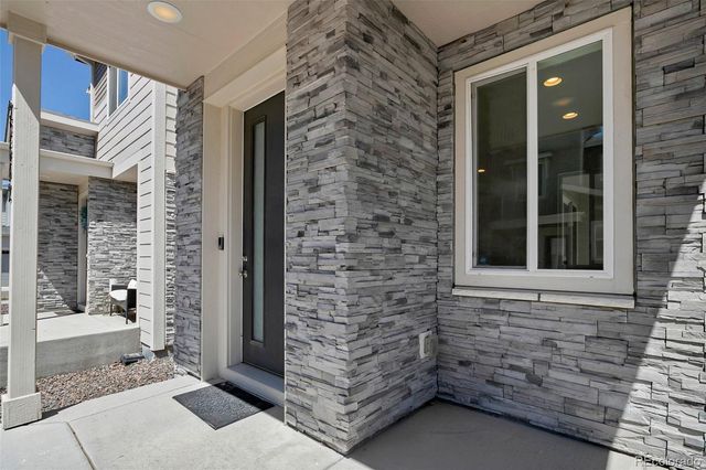 23642 E 5th Drive, Aurora, CO 80018