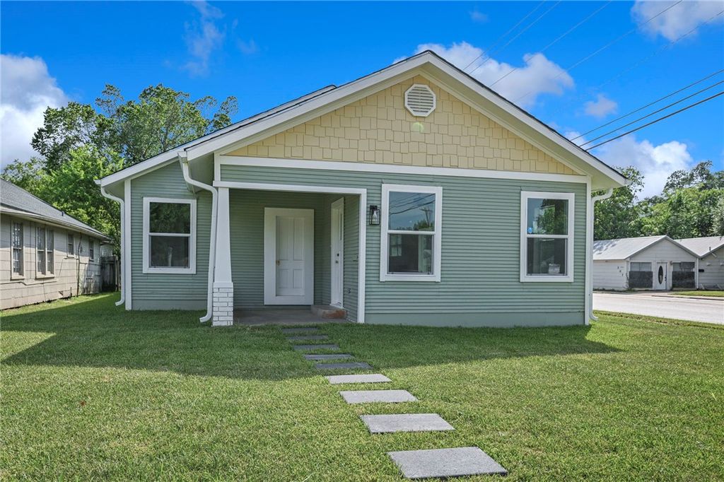 2100 Cavitt Avenue, Bryan, TX 77801 — exterior