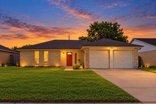 5427 Timpani Drive, Friendswood, TX 77546
