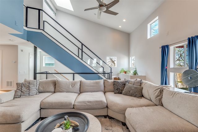 4605 Lester Drive, Dallas, TX 75219